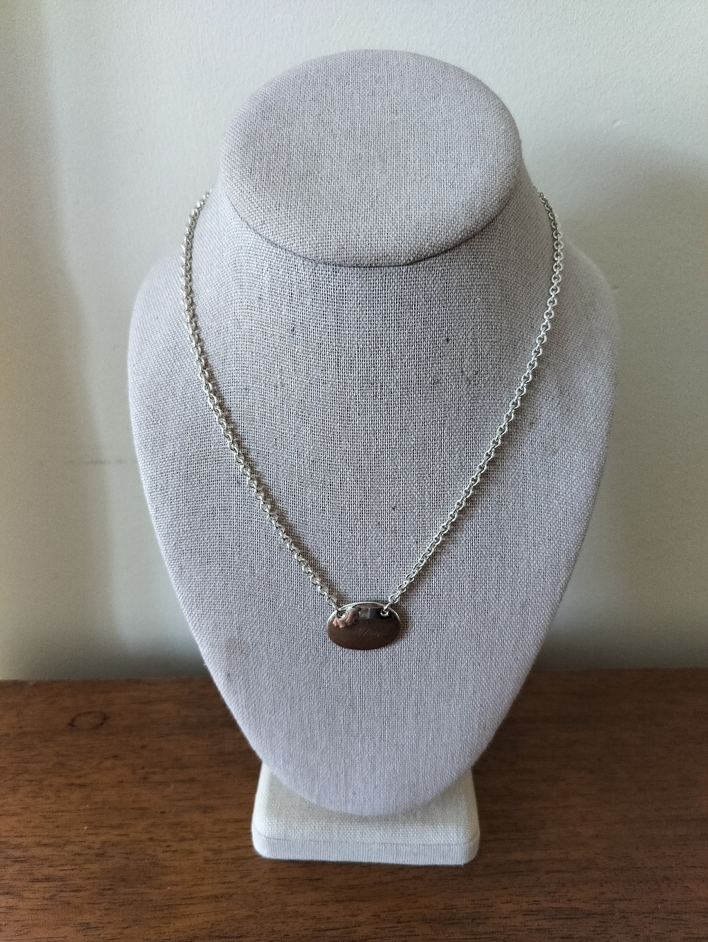 Signed 925 Sterling Silver Oval Pendant Necklace - Women's